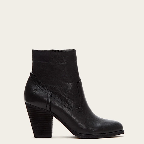 Frye Essa Black Leather Everyday Fall/Winter/Spring Classic Heeled Ankle Booties - Picture 3 of 16